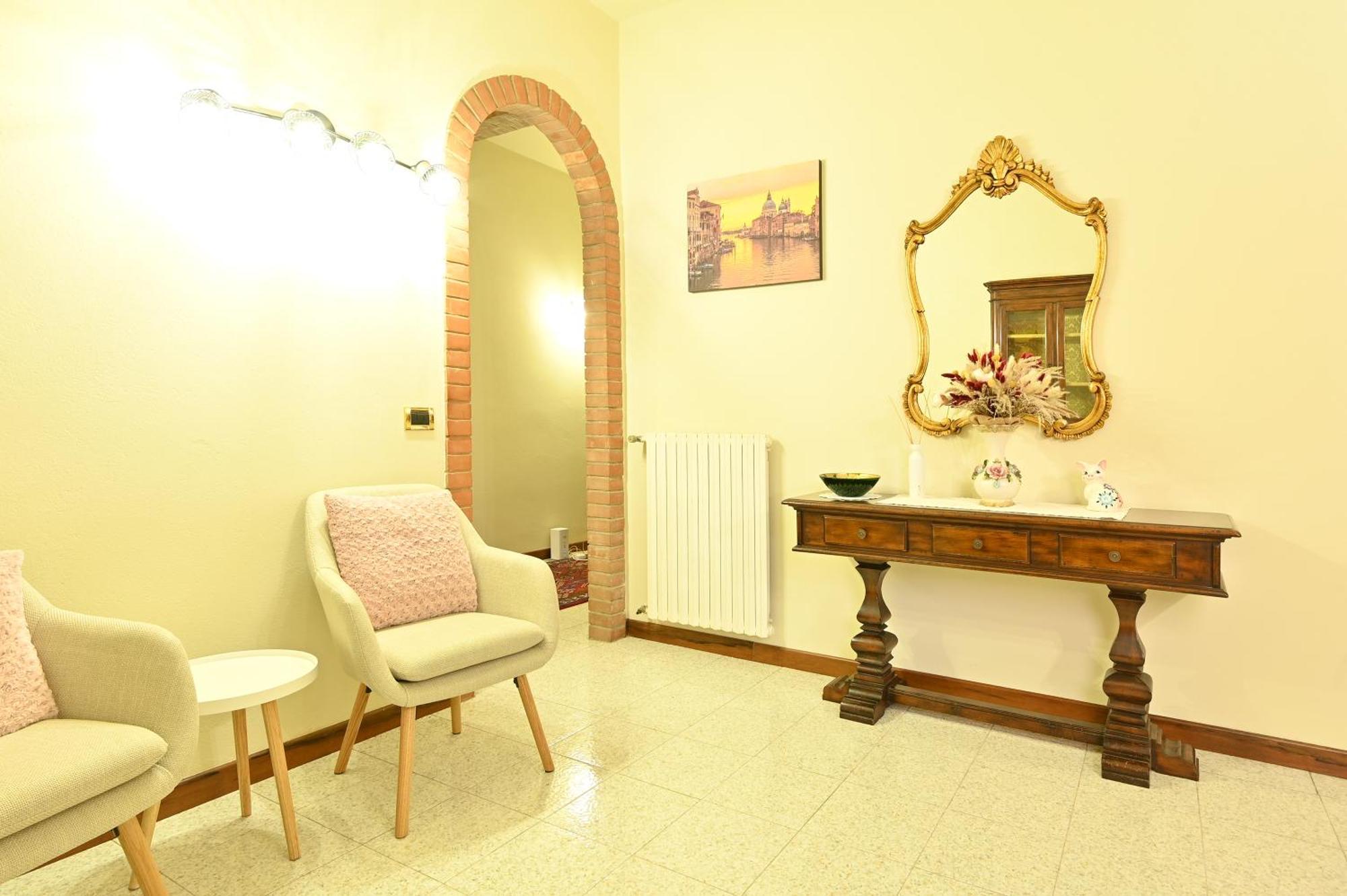 Ca' Piraghetto 3 Bedroom Apartamento